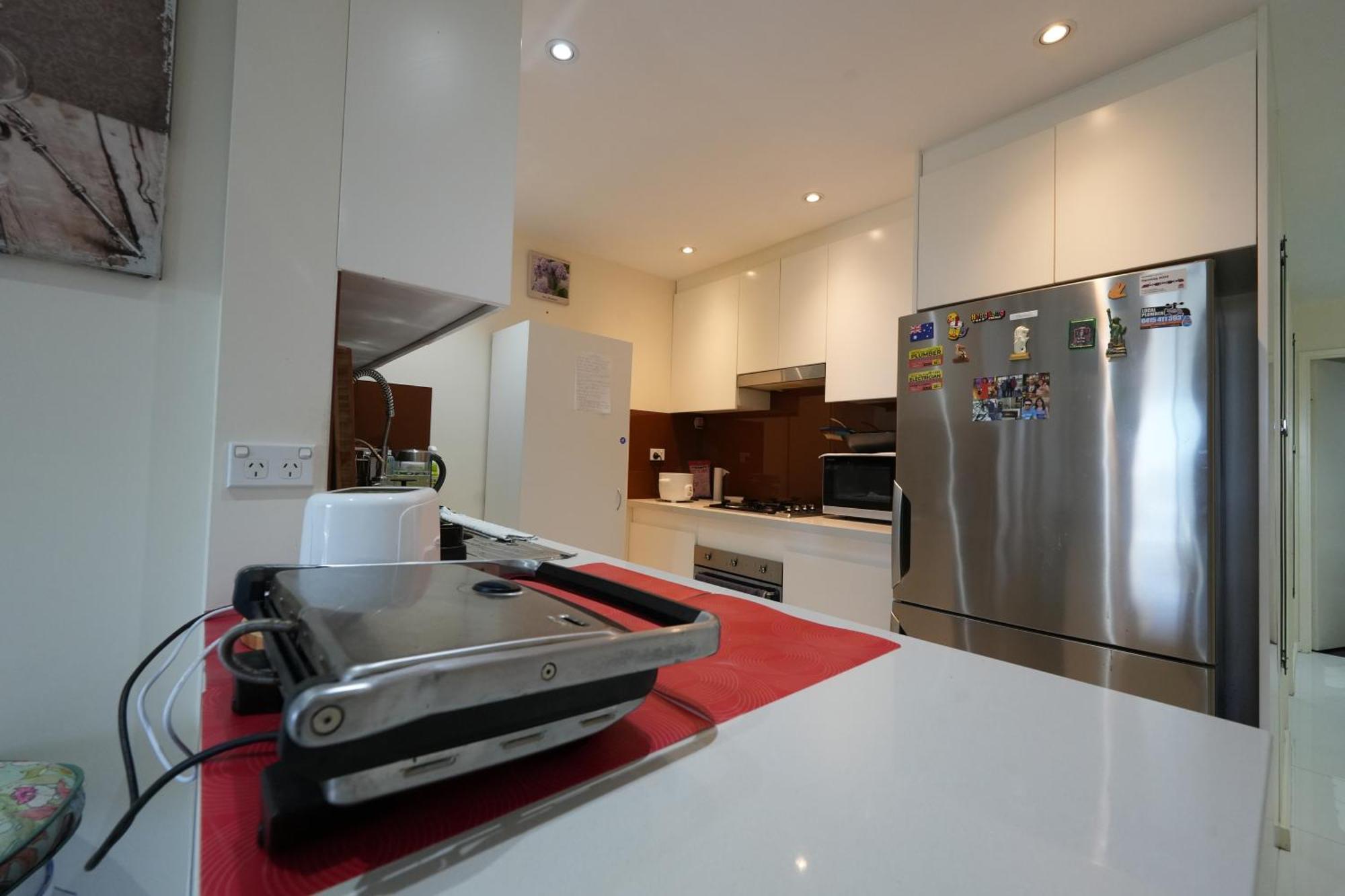 Parramatta Shared Apartment Сідней Номер фото